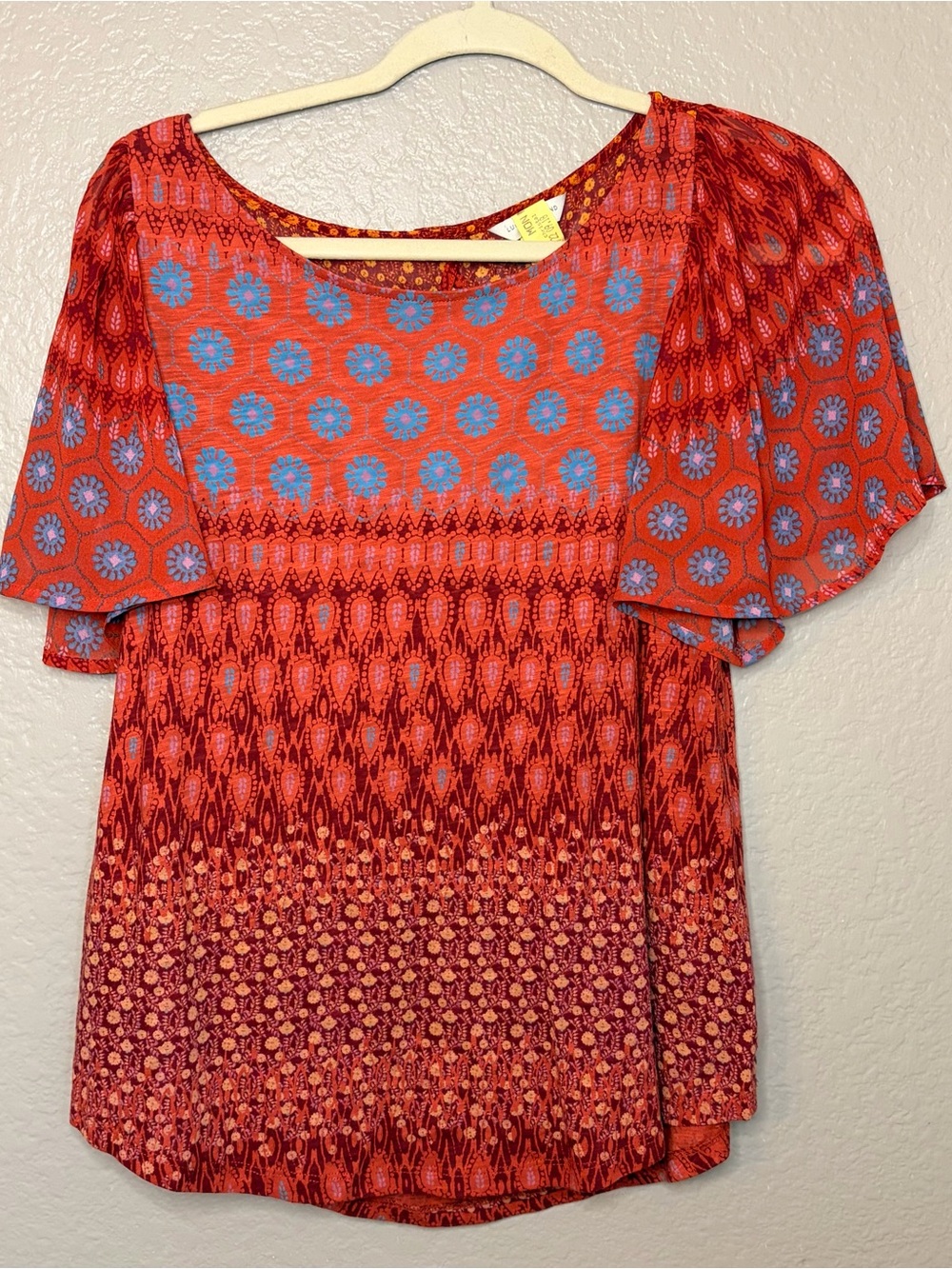 Red & Blue Boho Print Flutter Sleeve Blouse - Picture 2 of 10